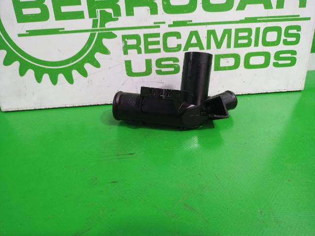 Kołnierz układu chłodzenia (trójnik) Peugeot 508 1 8D