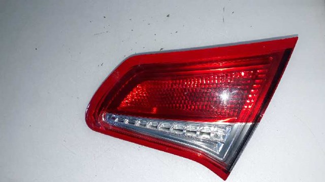 Lampa zespolona tylna prawa wewnętrzna 9672155480 PEUGEOT