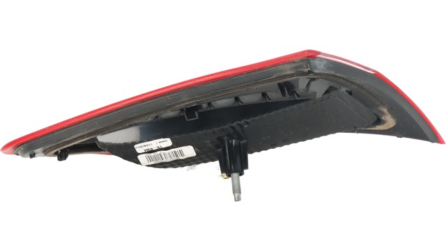 Lampa zespolona tylna prawa wewnętrzna 967215548001 PEUGEOT