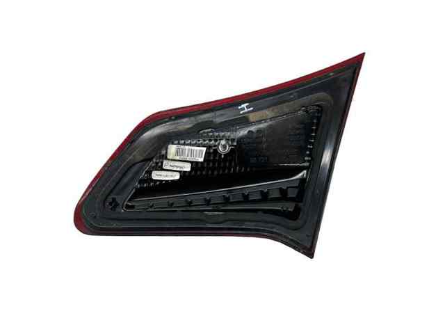 Lampa zespolona tylna lewa wewnętrzna 9672155880 PEUGEOT