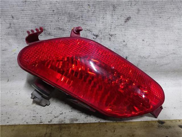 Przednia lampa przeciwmgielna tylna lewa 9672489880 PEUGEOT