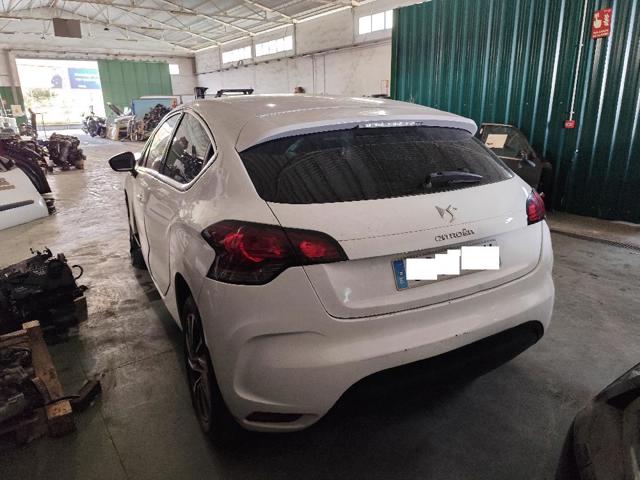 Wzmocnienie zderzaka przedniego 9672762080 PEUGEOT