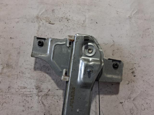 Mechanizm podnoszenia szyby drzwi przednich lewych 9673153280 PEUGEOT