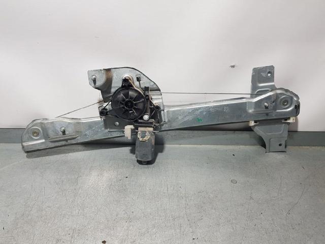 Mechanizm podnoszenia szyby drzwi przednich prawych 9673154380 PEUGEOT