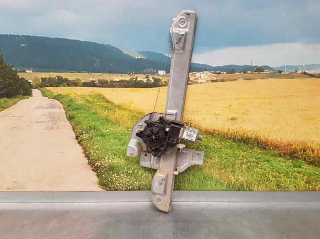 Mechanizm podnoszenia szyby drzwi przednich prawych 9673154380 PEUGEOT