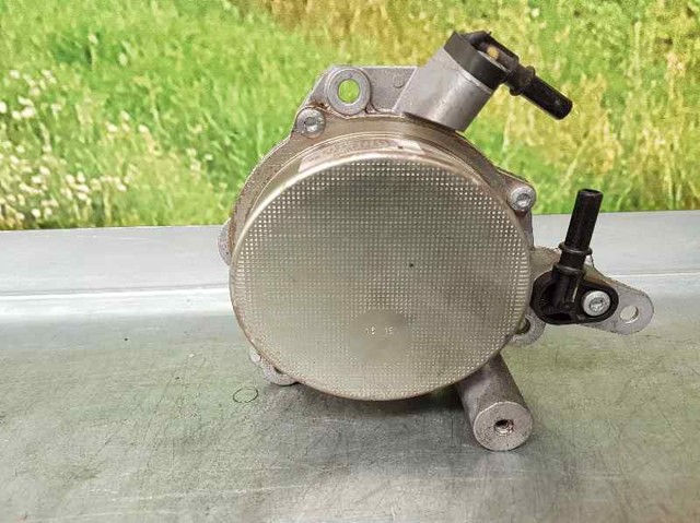 Pompa podciśnienia 9673836180 PEUGEOT
