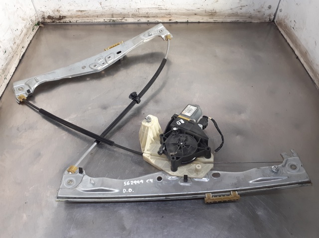 Mechanizm podnoszenia szyby drzwi przednich prawych 9674252480 PEUGEOT