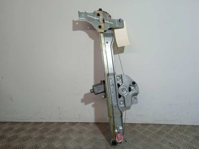 Mechanizm podnoszenia szyby drzwi przednich prawych 9674254380 PEUGEOT