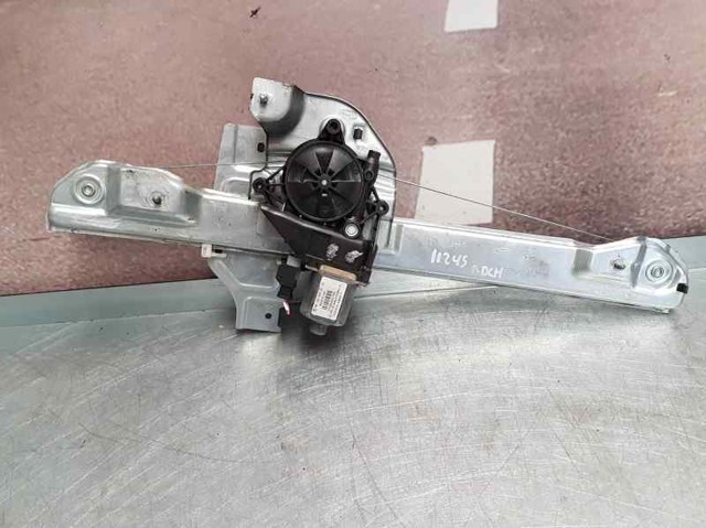 Mechanizm podnoszenia szyby drzwi przednich prawych 9674254380 PEUGEOT