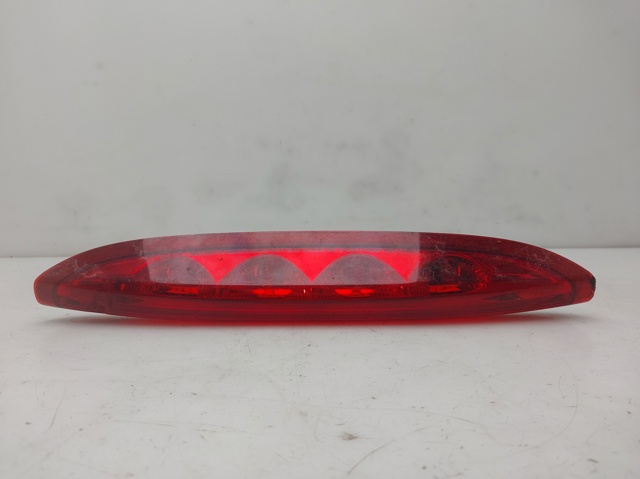 Lampa stop tylna dodatkowa 9674309080 PEUGEOT