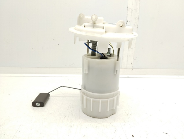 Moduł pompy paliwowej z czujnikiem poziomu paliwa 9674466680 PEUGEOT