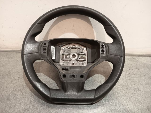 Kierownica Peugeot 301