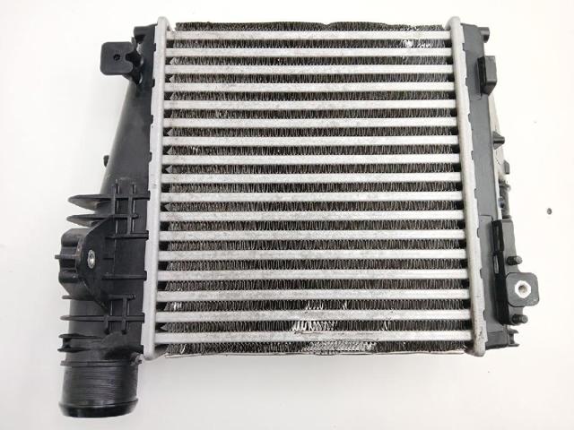 Chłodnica intercoolera 9675627980 PEUGEOT
