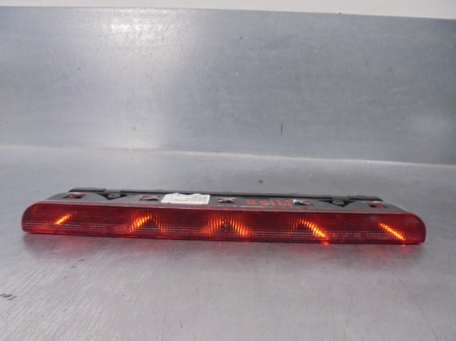 Lampa stop tylna dodatkowa 9675807280 PEUGEOT