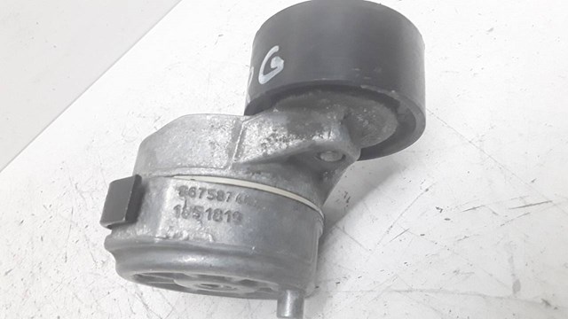 Napinacz paska napędowego 9675874680 PEUGEOT