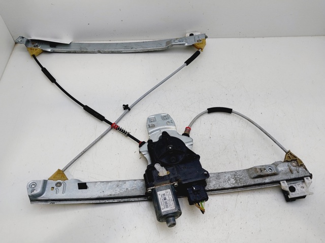 Mechanizm podnoszenia szyby drzwi przednich prawych 9675898980 PEUGEOT