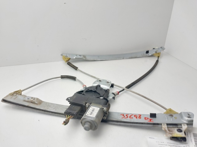 Mechanizm podnoszenia szyby drzwi przednich lewych 9675899080 PEUGEOT