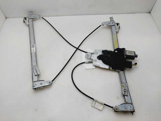Mechanizm podnoszenia szyby drzwi przednich lewych 9675899080 PEUGEOT