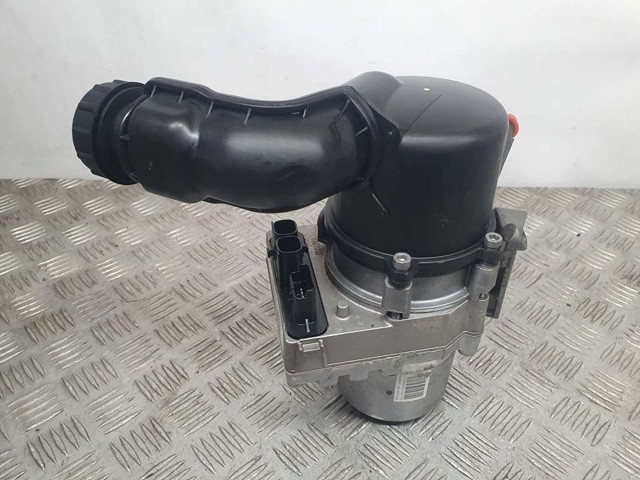 Pompa wspomagania hydraulicznego kierownicy 9676154180 PEUGEOT
