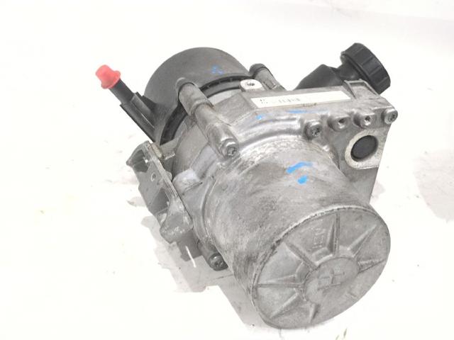Pompa wspomagania hydraulicznego kierownicy 9676154180 PEUGEOT