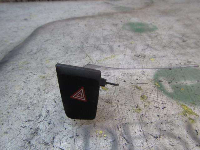 Przycisk włączania światła awaryjnego 96765876ZD PEUGEOT