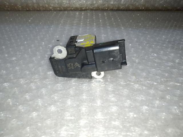 Czujnik przepływu powietrza, przepływomierz powietrza M.A.F. 9677093080 PEUGEOT