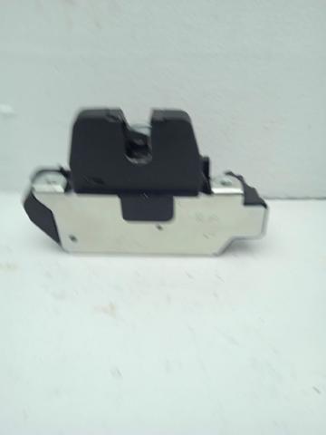 Zamek klapy bagażnika (3/5 drzwi tylnych) 9677220380 PEUGEOT