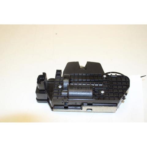 Zamek klapy bagażnika (3/5 drzwi tylnych) 9677220380 PEUGEOT