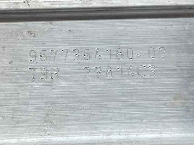 Wzmocnienie zderzaka przedniego 9677364180 PEUGEOT