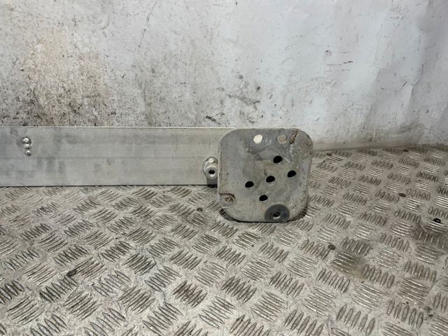 Wzmocnienie zderzaka tylnego 9677366080 PEUGEOT