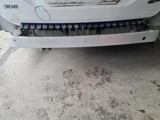 Wzmocnienie zderzaka tylnego 9677366080 PEUGEOT