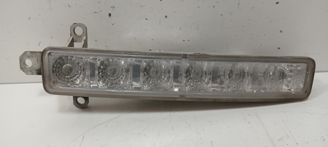 Reflektor jazdy dziennej 9677409380 PEUGEOT