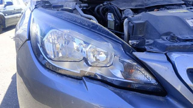 Reflektor prawy 9677522980 PEUGEOT