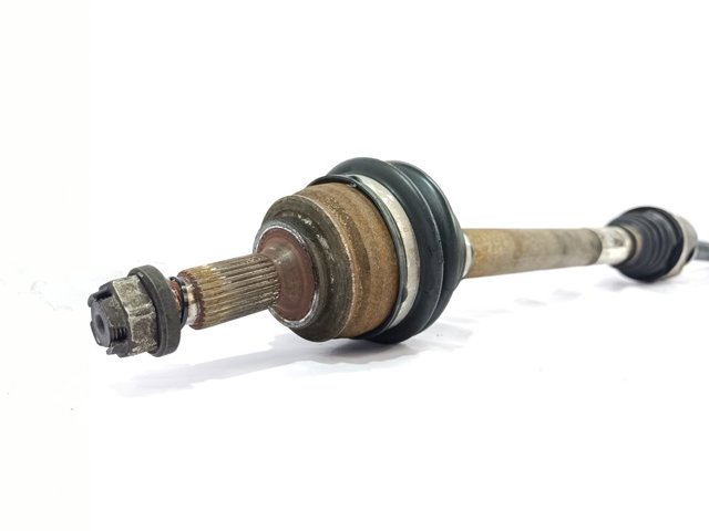 Półoś napędowa przednia prawa 9677570880 PEUGEOT