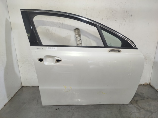 Drzwi przednie prawe 9677683980 PEUGEOT