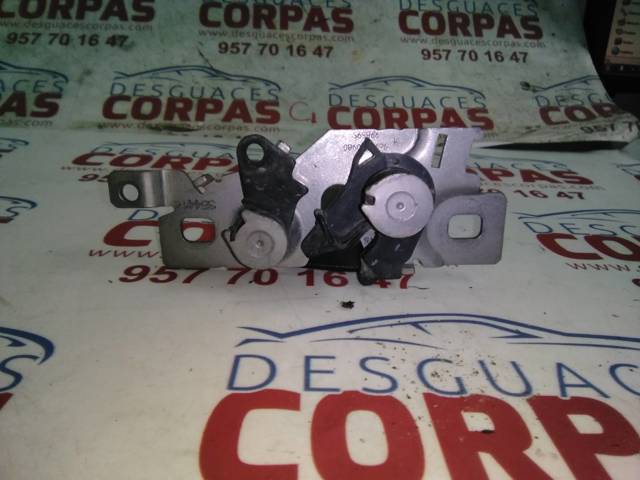 Zamek maski 9677850980 PEUGEOT