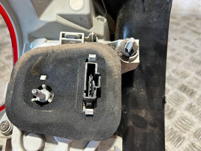9678074380 Peugeot/Citroen