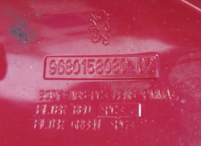 968015808002 Peugeot/Citroen