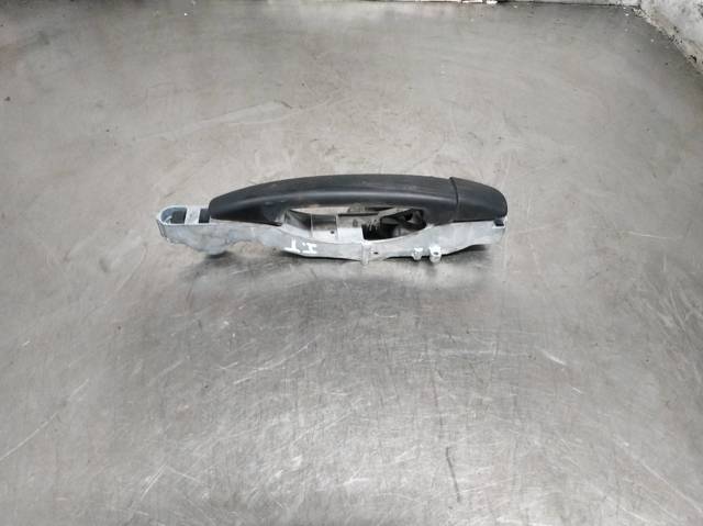Pałąk zewnętrznej klamki drzwi przednich prawej 9680168580 PEUGEOT