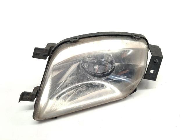 Lampa przeciwmgielna prawa 9680498880 PEUGEOT
