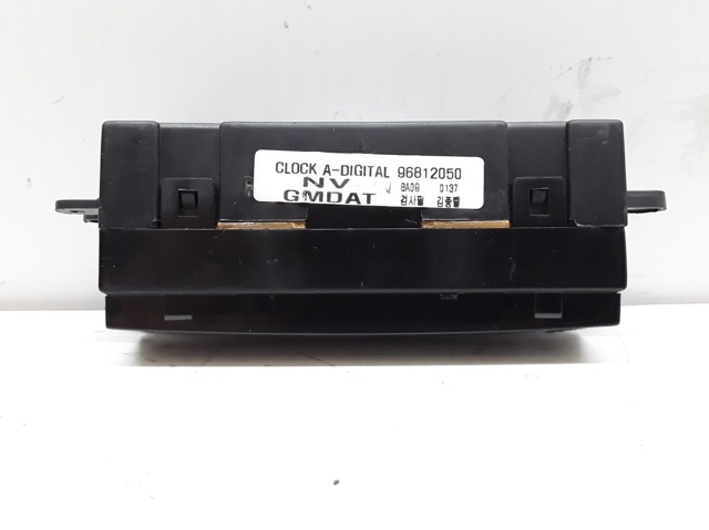 Zegar do wnętrza 96812050 GM