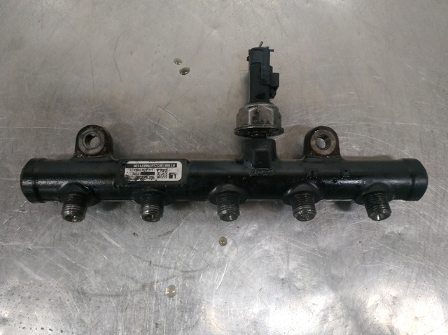 Rozdzielacz paliwa 9681649580 FORD