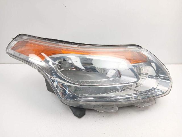 Reflektor prawy 9681806180 PEUGEOT