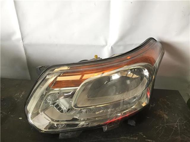Reflektor lewy 9681873980 PEUGEOT