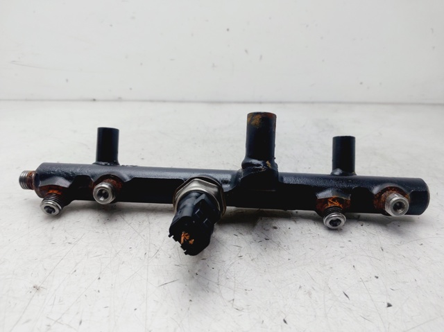 Rozdzielacz paliwa 9681909680 FORD