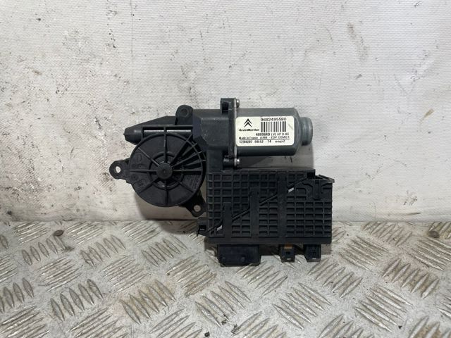 Mechanizm podnoszenia szyby drzwi przednich prawych 9682495580 PEUGEOT