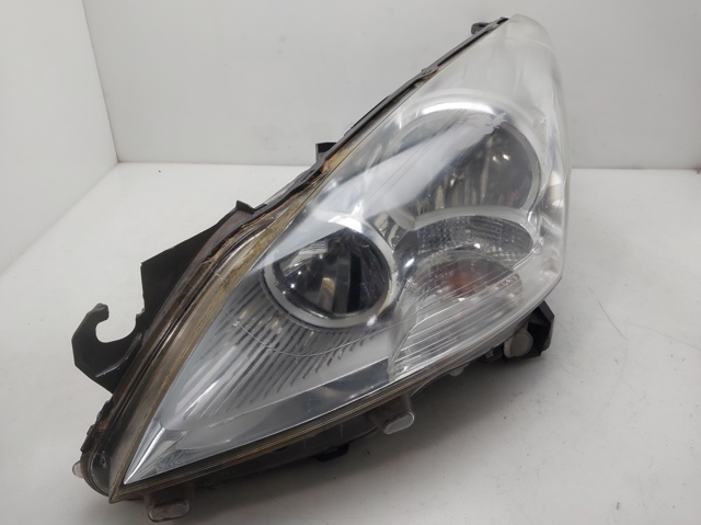 Reflektor lewy 9682519180 PEUGEOT