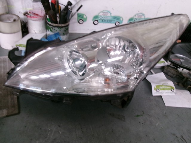 Reflektor lewy 9682519180 PEUGEOT
