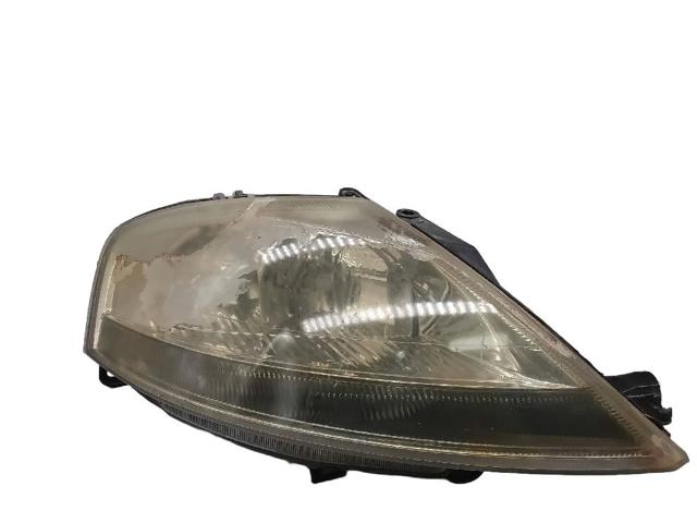 Reflektor prawy 9682672980 PEUGEOT