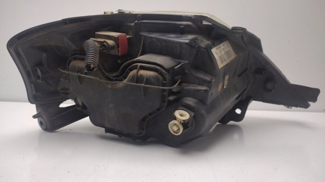 Reflektor lewy 9682673080 PEUGEOT